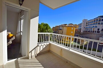 Apartament cu 1 dormitor pentru închiriere pe termen lung în Dehesa de Campoamor * in Ole International