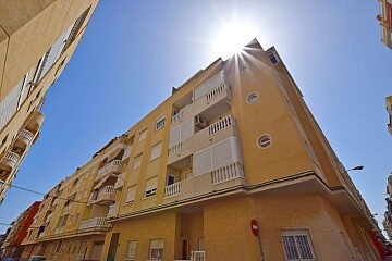 Appartement met 2 slaapkamers op 180 meter van Playa Los Locos * in Ole International