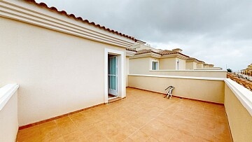 3 beds semidetached villas near Villamartin in Ole International