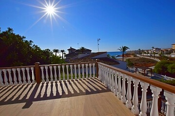 Luxury detached villa overlooking the sea in Orihuela Costa  in Ole International
