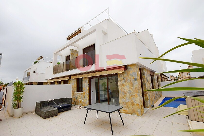 3 beds luxury semidetached villa near Cabo Roig  in Ole International