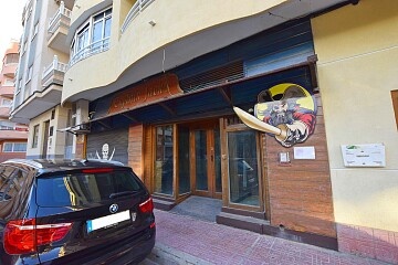 Locale commerciale tra le spiagge di El Cura e los Locos nel centro di Torrevieja * in Ole International