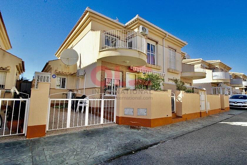 3 bedroom semi-detached villa in Playa Flamenca in Ole International