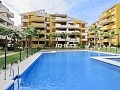 Apartamento de 3 dormitorios en Punta Prima cerca del mar * in Ole International