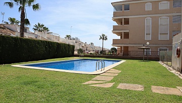 Gelijkvloers appartement met 2 slaapkamers in Aguamarina - Cabo Roig in Ole International