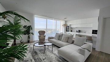 Penthouse in San Miguel de Salinas - Resale in Ole International
