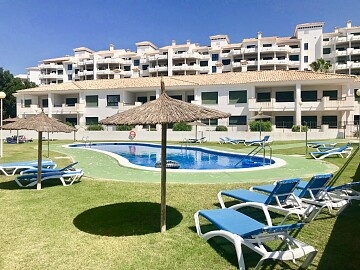 Bungalouri la cheie cu 2 dormitoare în Campoamor Golf in Ole International