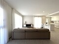Apartamento en planta baja de 3 dormitorios con jardín y aparcamiento privado en Torreblanca (La Mata) * in Ole International