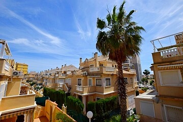 3 bedroom townhouse with private roof solarium in Torrelamata  * in Ole International