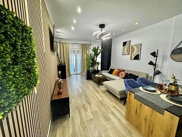 Appartement de 2 chambres au rez-de-chaussée à proximité de Playa de los Locos in Ole International