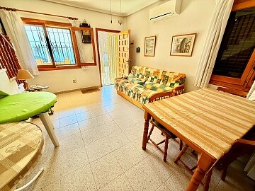 Narożny apartament z 3 sypialniami w San Pedro del Pinatar in Ole International