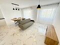 Gerenoveerd appartement met 2 slaapkamers in Punta Prima in Ole International