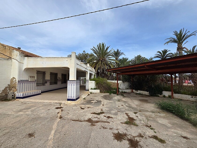 Property Image 3 Property Image 3