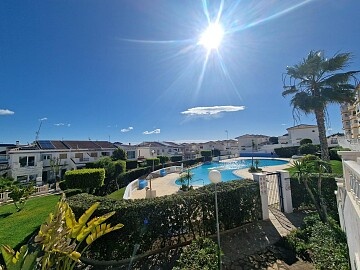 Penthouse mit 2 Schlafzimmern in Playa de la Mata in Ole International