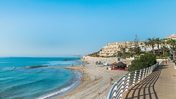 Appartamento con una camera da letto vicino al mare a Dehesa de Campoamor in Ole International