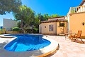 Вилла с участком рядом с морем в Punta prima (Orihuela Costa) in Ole International