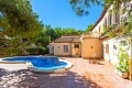 Вилла с участком рядом с морем в Punta prima (Orihuela Costa) in Ole International