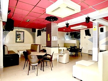 Discoteca en venta en Villamartín in Ole International