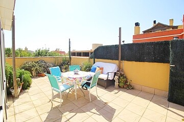 1 bed top floor apartment with large terraces in La Tercia  in Ole International