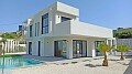 Luxury detached villas near the seafront by Alicante city in Ole International