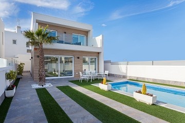 Reihenhäuser mit 3 Schlafzimmern in San Pedro del Pinatar in Ole International