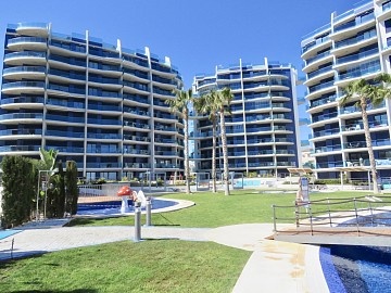 Apartment in Punta Prima - Rental in Ole International