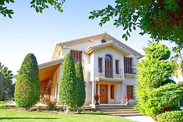Detached Villa in Almoradi in Ole International
